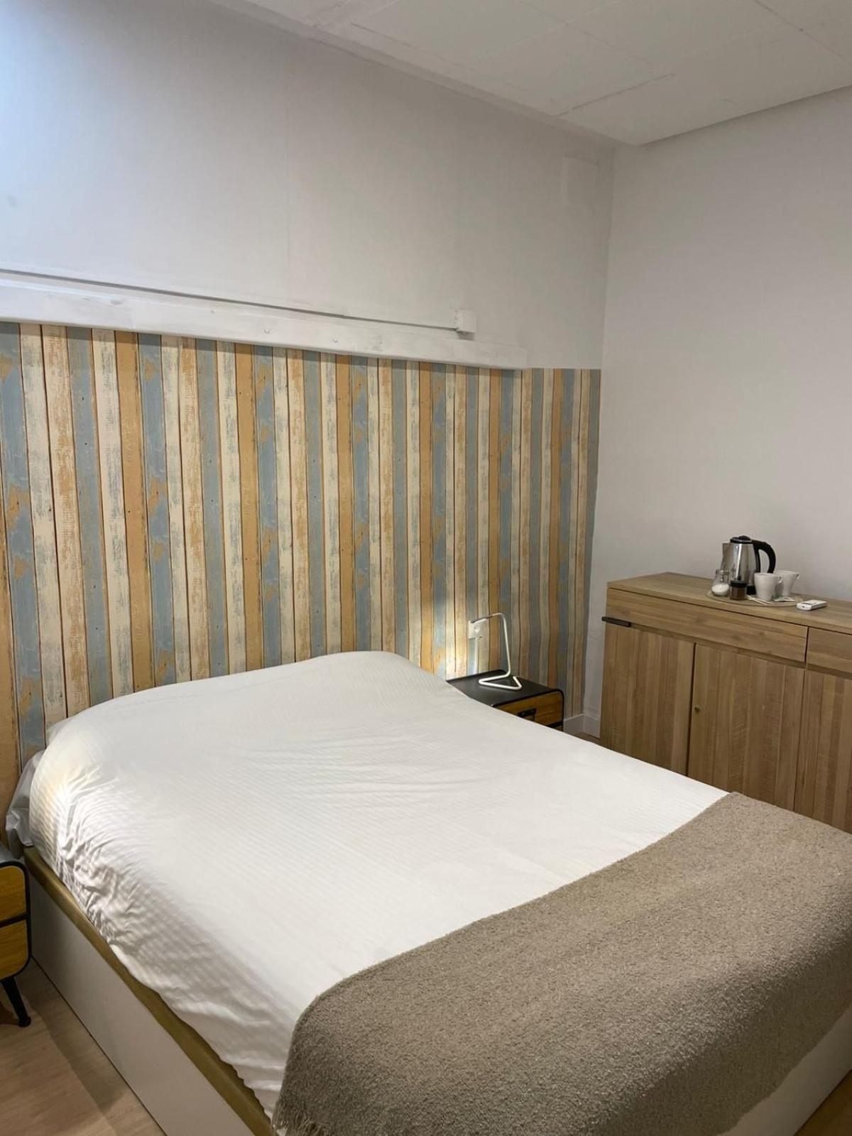 Casa Letran Guesthouse Малага Экстерьер фото